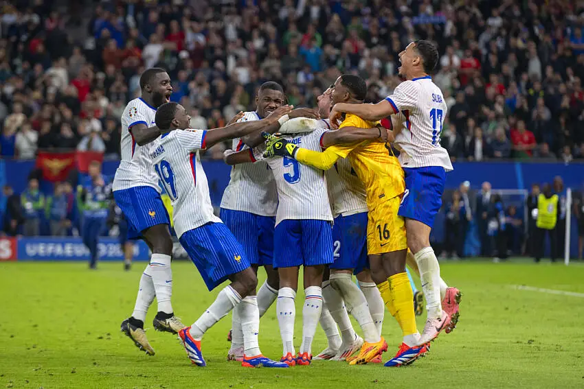France - Portugal : Les Bleus écrivent l'histoire devant nos yeux