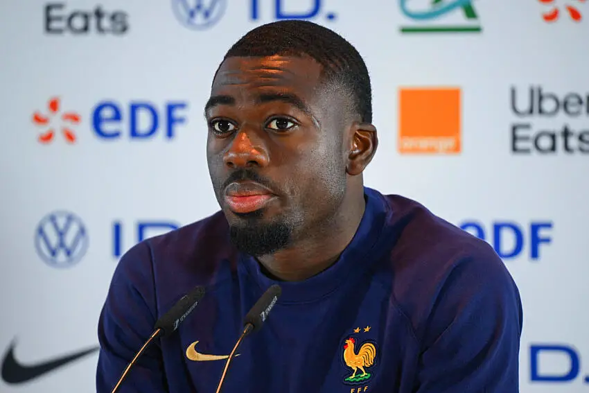 La réaction amusante de Fofana sur les penaltis filmés à l'entraînement des Bleus