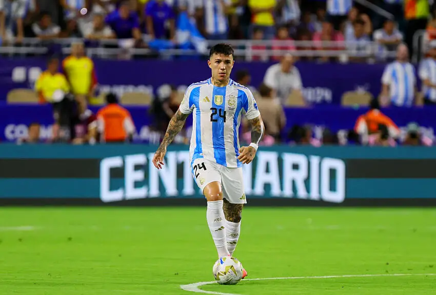 Le stade de River Plate reprend le chant raciste en soutien à Enzo Fernandez