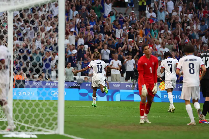 JO 2024 : La France s'impose contre la Nouvelle-Zélande et retrouvera& l'Argentine !