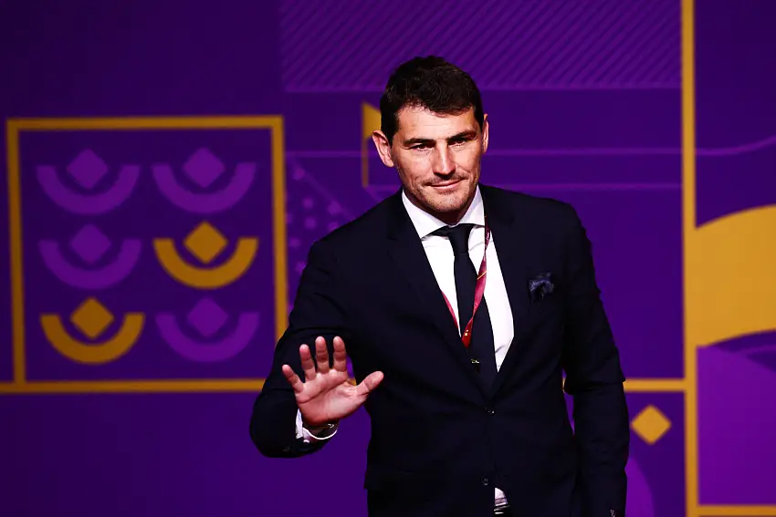 Iker Casillas pique la star d'OnlyFans à un autre joueur : « ils ont commencé à s'embrasser au milieu du restaurant »
