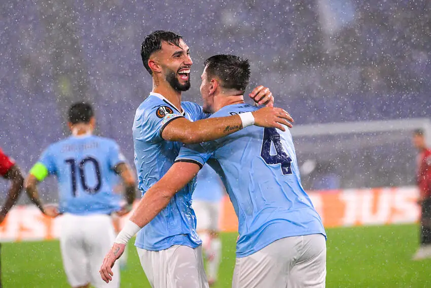 La Lazio Rome domine Cagliari, réduit à neuf thumbnail