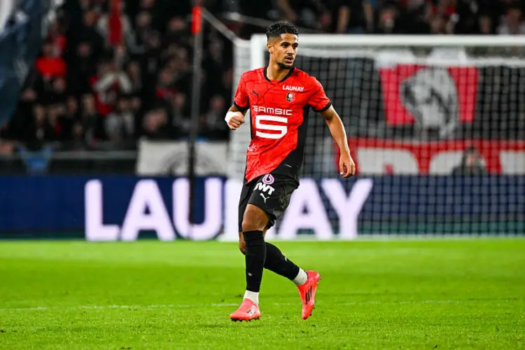 Stade Rennais Ludovic Blas a enfin trouvé sa place ! Sport.fr