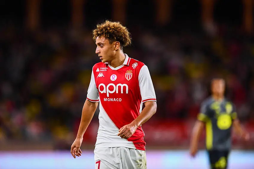 Eliesse Ben Seghir avec l'AS Monaco