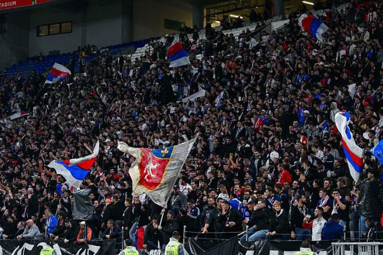 Fans OL en Ligue Europa 2024 / 2025.