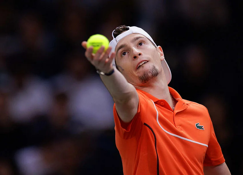 Ugo Humbert s’est excusé auprès de Karen Khachanov thumbnail