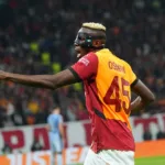 Osimhen avec Galatasaray contre Tottenham.