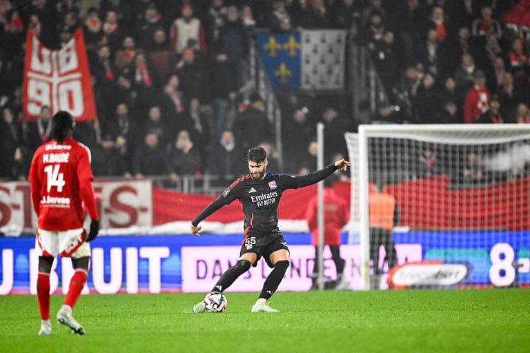 Duje Caleta-Car lors de Stade Brestois / OL