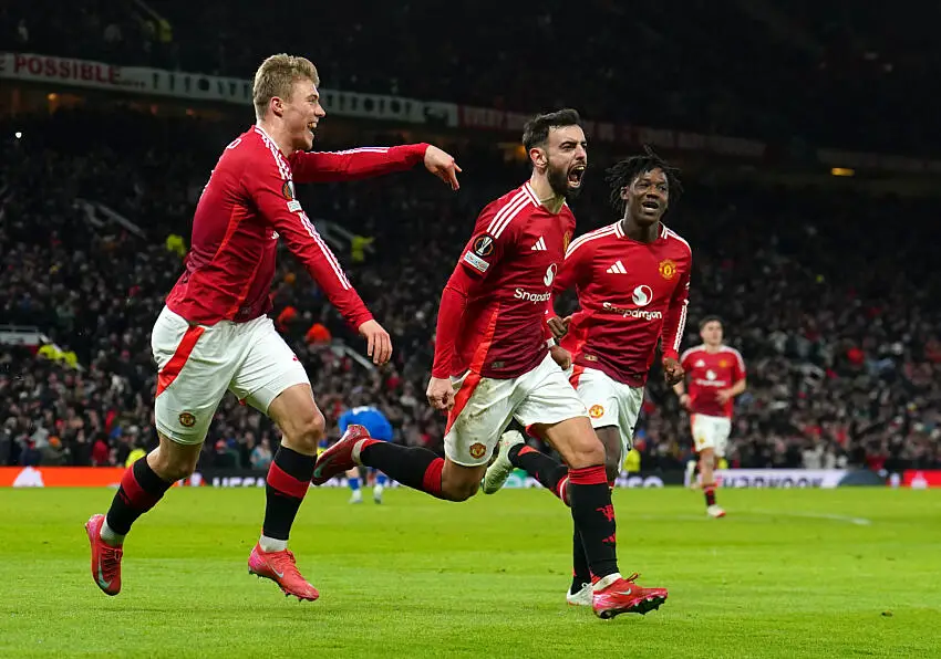 Bruno Fernandes avec Manchester United contre les Rangers