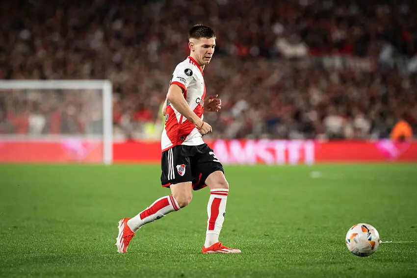 Le PSG à l’assaut de ce prodige argentin de River Plate thumbnail