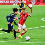 Yassine Benhattab avec Aubagne