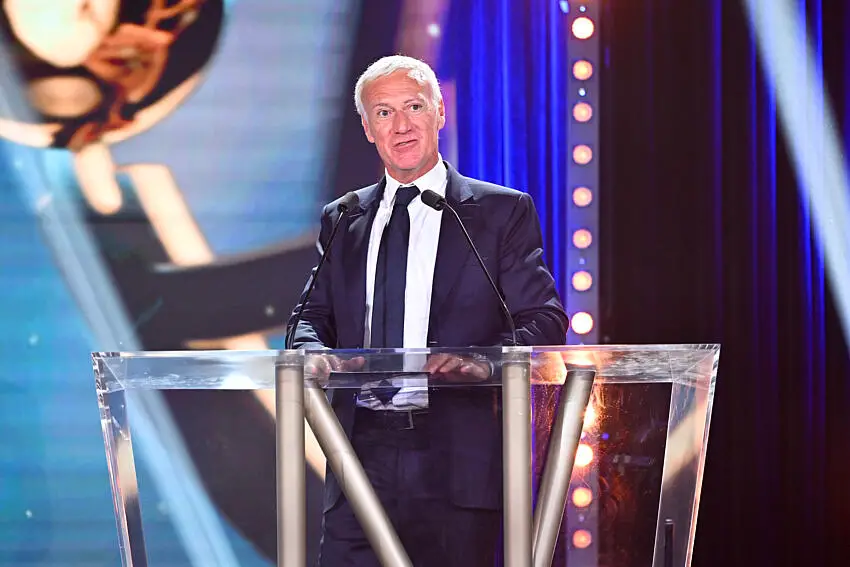 PSG : Le pronostic de Deschamps sur la finale de C1 contre l’Inter thumbnail