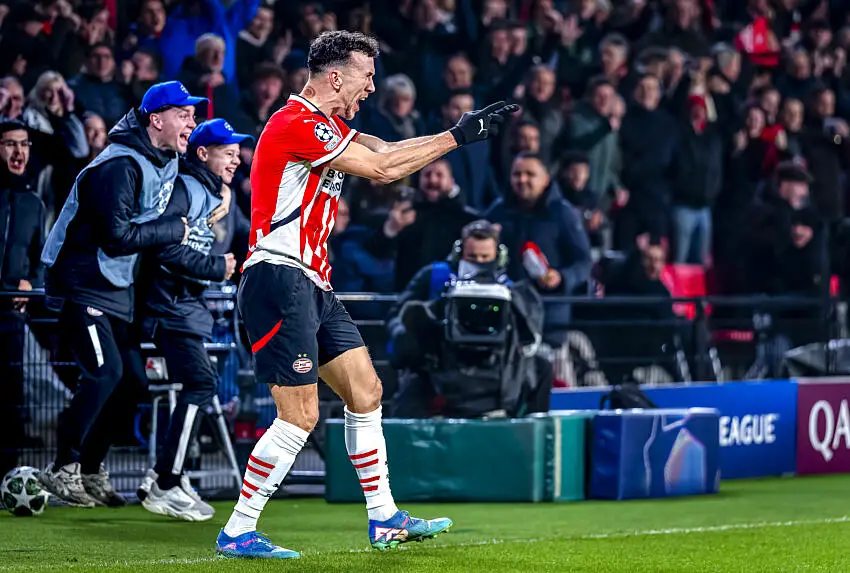 Ivan Perisic avec le PSV face à la Juve