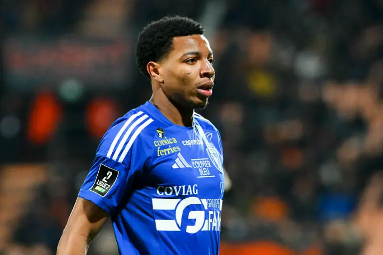 Jérémy Sebas avec Bastia contre Lorient