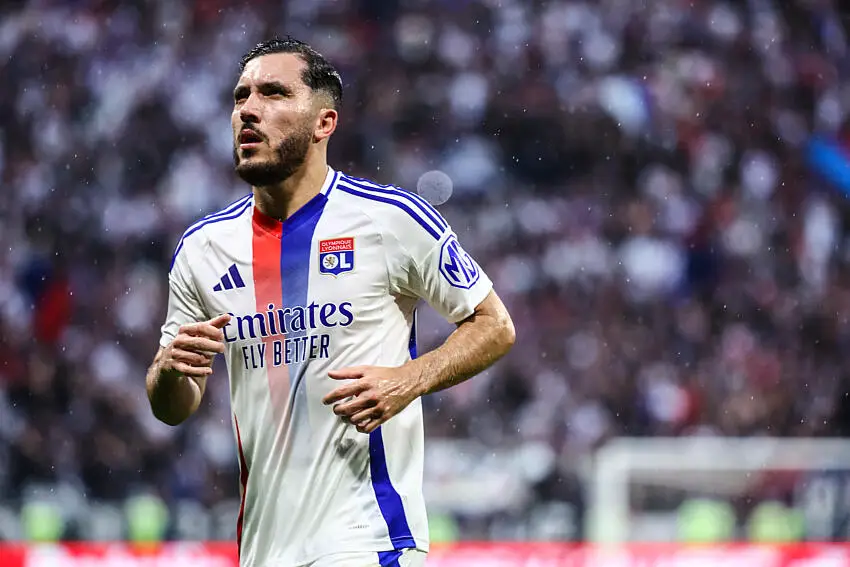 Rayan Cherki avec l'OL