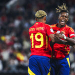 Yamal et Williams avec l'Espagne
