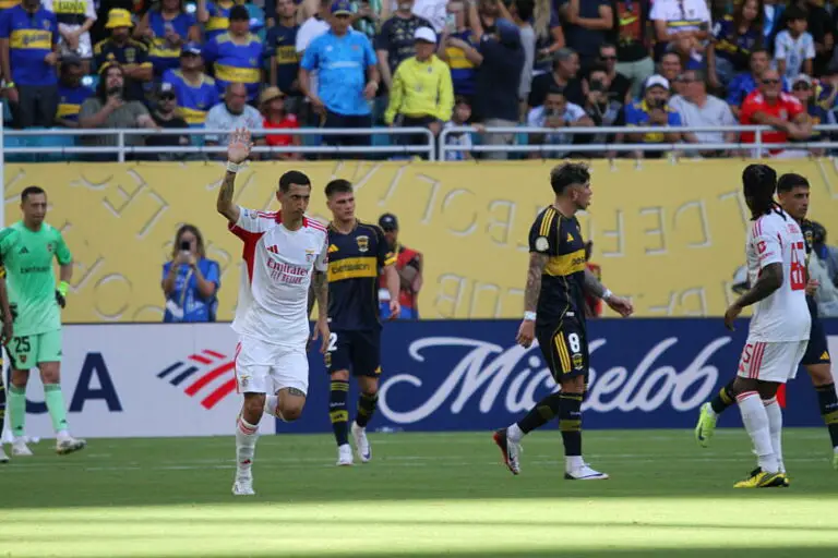 Di Maria avec Benfica face à Boca