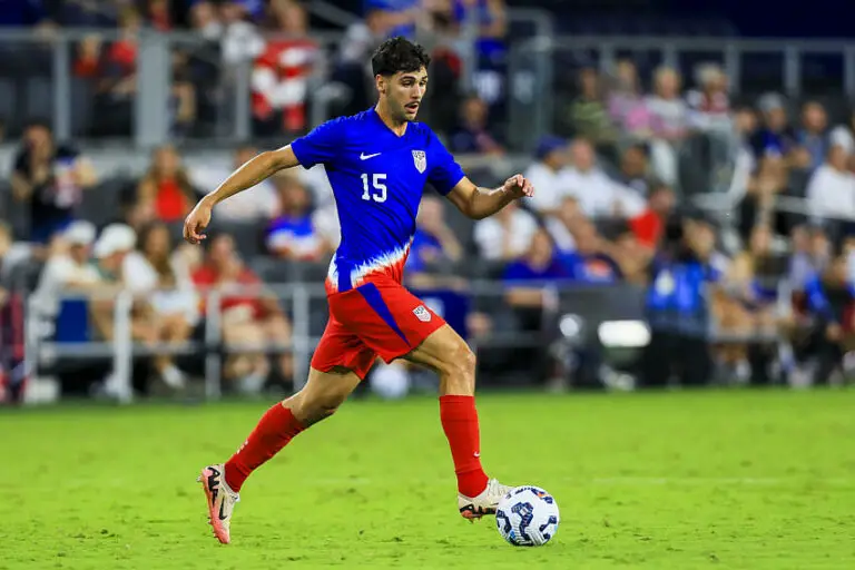 Johnny Cardoso avec les Etats-Unis
