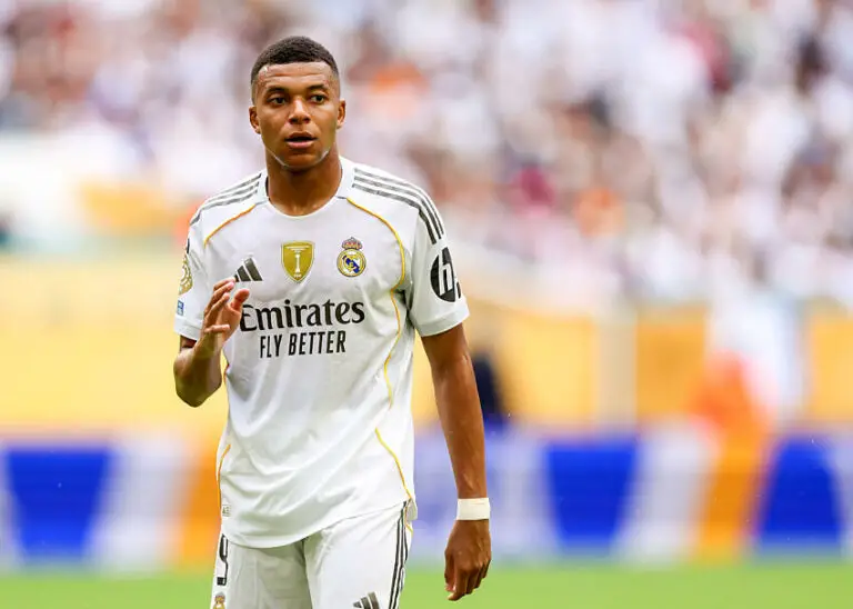 Kylian Mbappé avec le Real Madrid