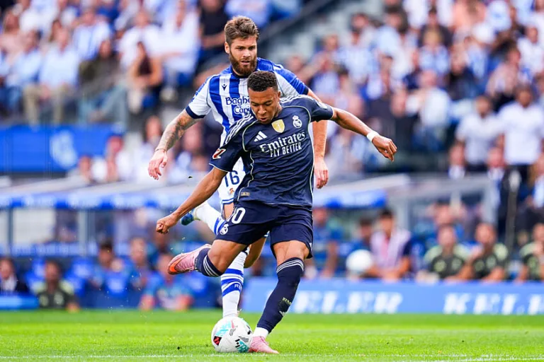 Mbappé avec le Real Madrid contre la Real Sociedad