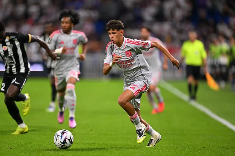 Khalis Merah avec l'O