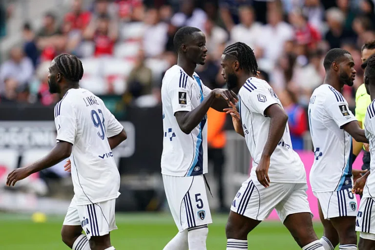 Le Paris FC contre Nice