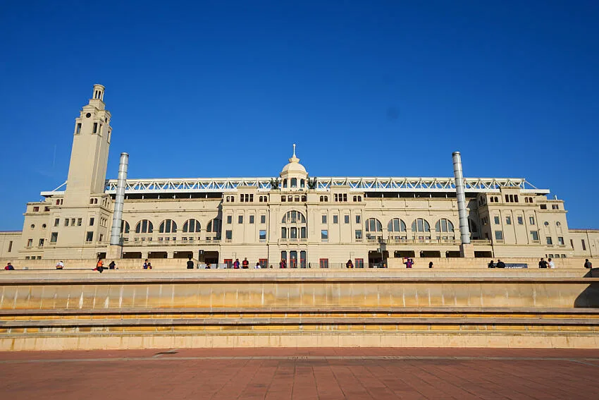Stade Olympique de Barcelone avant Barça / PSG