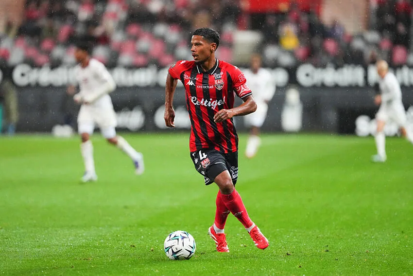 Ligue 2 : Guingamp se relance, Bastia et Montpellier confirment