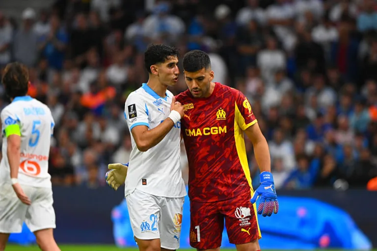 Geronimo Rulli et Nayef Aguerd avec l'OM