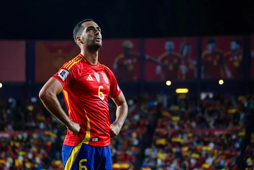 Mikel Merino avec l'Espagne