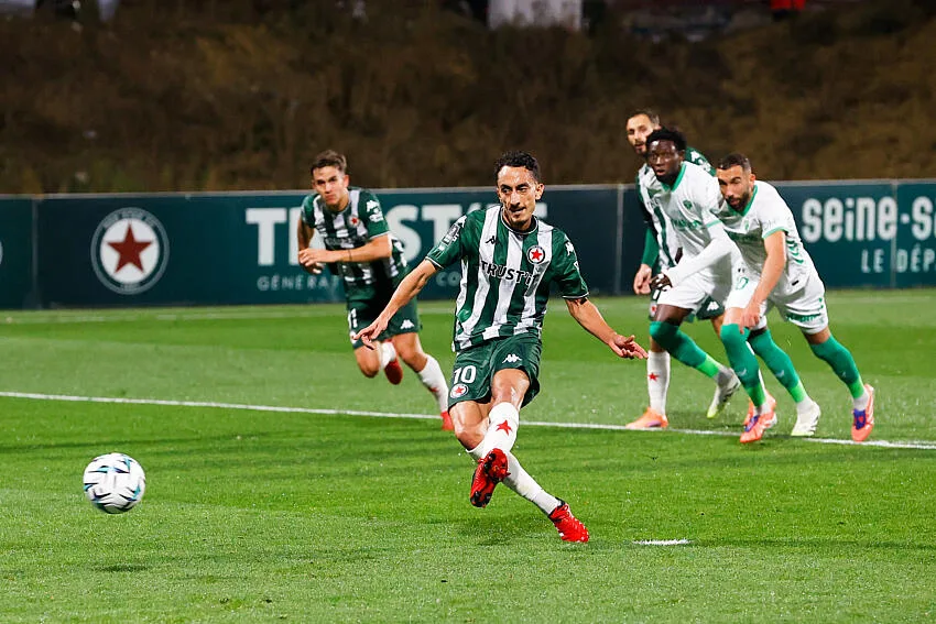 Red Star – ASSE : 2-1, la banlieue rouge frustre les Verts !