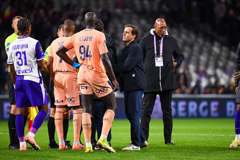 Carles Martinez Novell avec le TFC