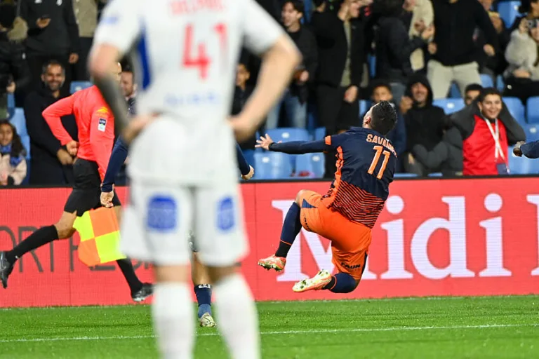 Téji Savanier avec le MHSC contre Bastia