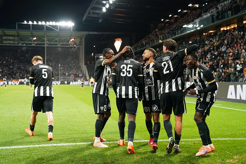 TFC – Angers SCO : rappel des compos probables avec Gboho et Peter