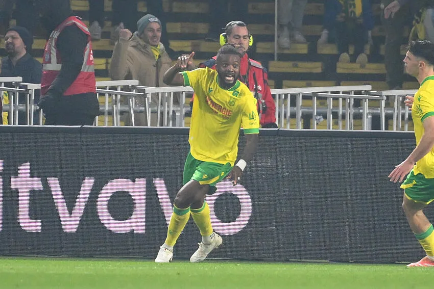 FC Nantes : l’avis d’Awaziem sur le but polémique du FC Lorient