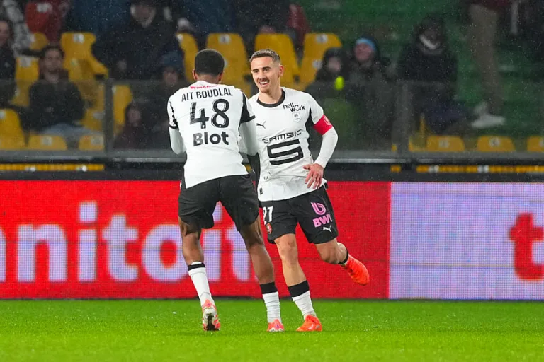 Valentin Rongier marque son premier but avec Rennes contre Metz