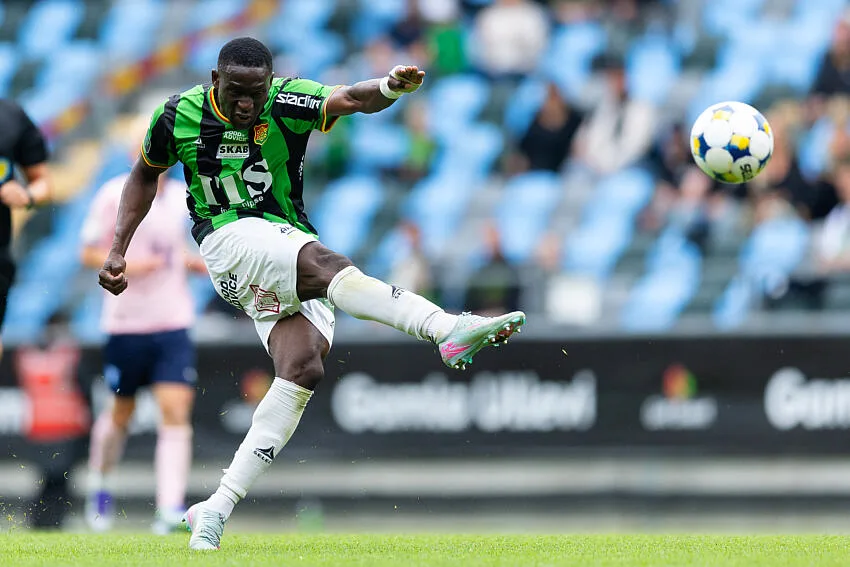 Un nouveau goleador sénégalais dans les radars du RC Lens
