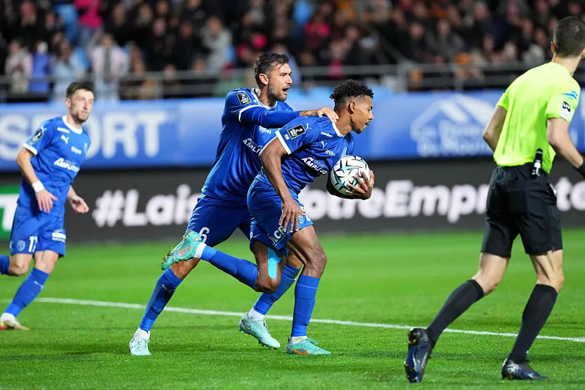 ASSE : Un choc face à Troyes sans le meilleur buteur de Ligue 2