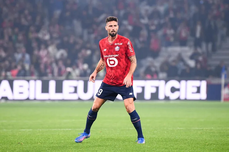 Olivier Giroud avec le LOSC - Icon Sport