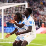 Darryl Bakola et Robinio Vaz avec l'OM