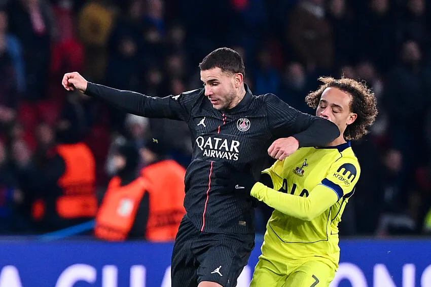 Lucas Hernandez craque lors de PSG - Tottenham