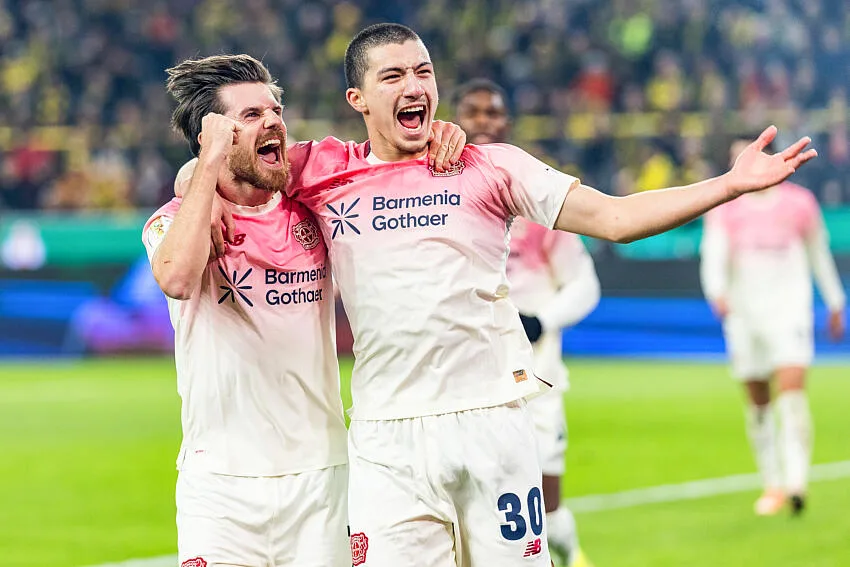 Leverkusen célèbre contre le BVB
