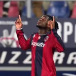 Jonathan Rowe avec Bologne contre Parme