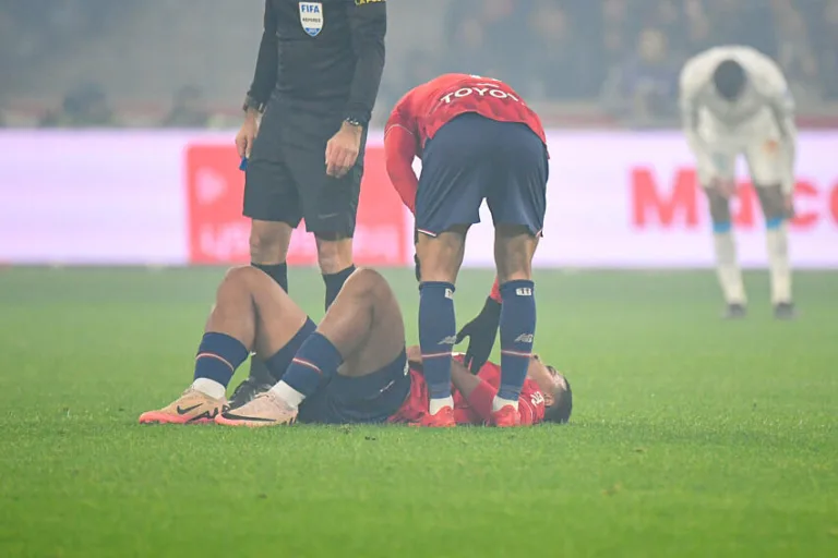 Hamza Igamane lors de LOSC / OM