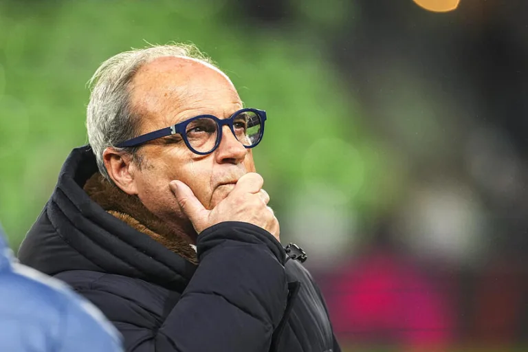 Luis Campos avec le PSG