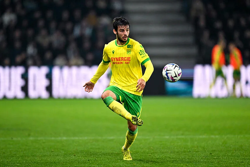 Fabien Centonze se confie sur son traumatisme en avion et avoue s’être « vu partir »