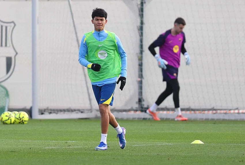 Dro Fernandez quitte le Barça pour le PSG (off.)