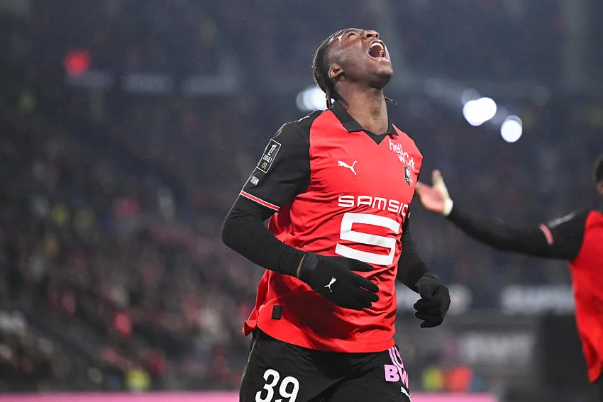 Rennes a refusé 40 M€ pour Kader Meïté, Manchester United à l’affût