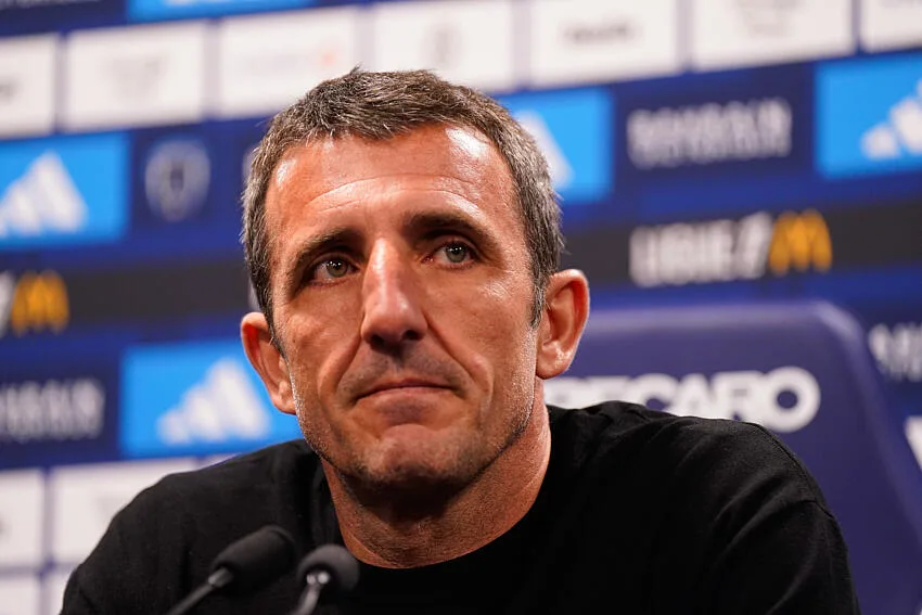 Paris FC ou Paris SG ? Stéphane Gilli s’y trompe lui-même !