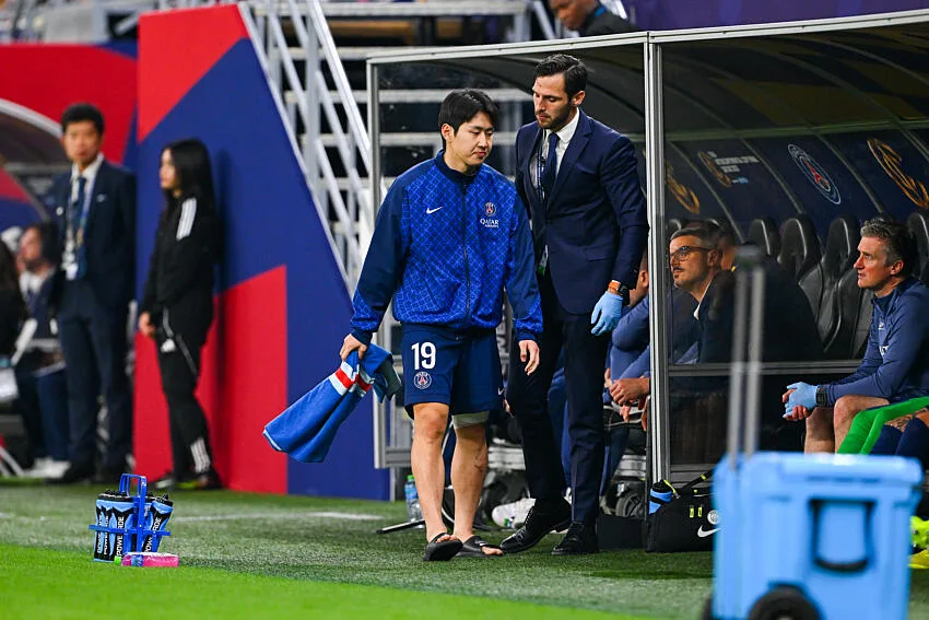 PSG : Deux joueurs forcent leur sortie...